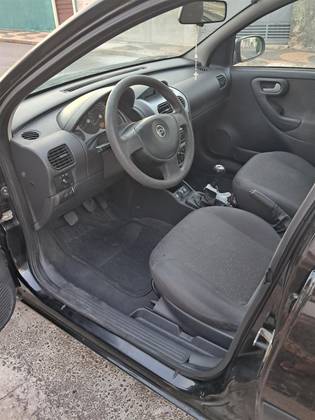 CHEVROLET CORSA 1.4 MPFI PREMIUM SEDAN 8V FLEX 4P MANUAL